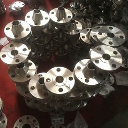 制造國標(biāo)帶頸對(duì)焊法蘭